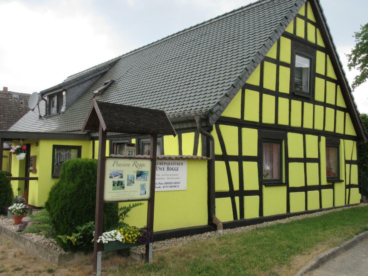 Ferienwohnung Rogge Stendal Bagian luar foto